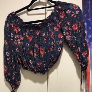 Spoiled crop top 3/4 sleeve